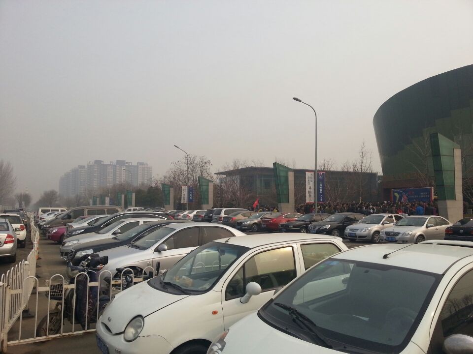 cctv央视官方小记者 我为泉城添绿色(图2) cctv央视官方小记者 我为泉城添绿色(图2)