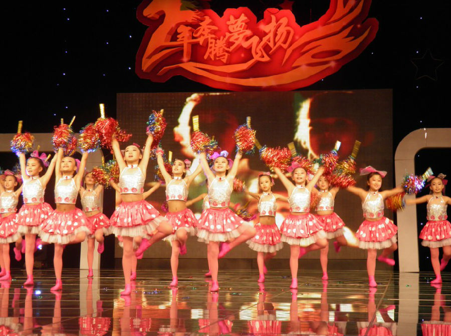 1.jpg 【少儿春晚】2014济南市少儿春晚启幕(图3)