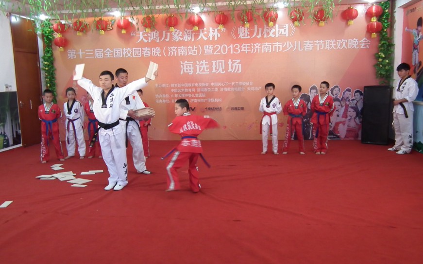 精彩的少儿春晚再次掀起海选小旋风(图13)