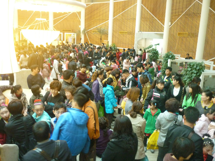 龙腾虎跃闹新春2012山东少儿春晚 华丽转身(图5)