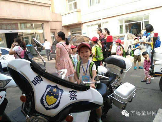 【济南广电小记者团】我与交警“零距离”!(图18) 【济南广电小记者团】我与交警“零距离”!(图18)