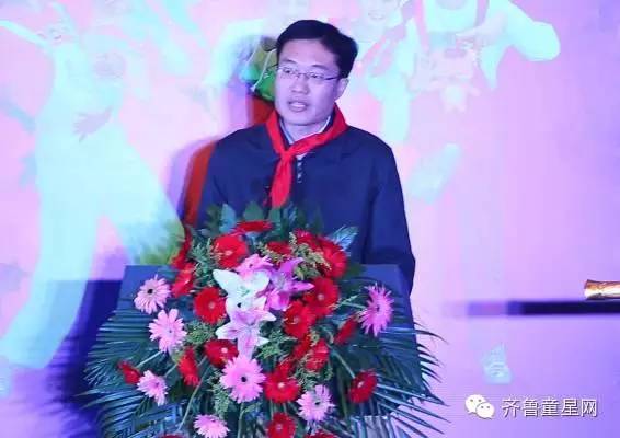 送给孩子最好的礼物,2017年少儿春晚开始啦!你(图11) 送给孩子最好的礼物,2017年少儿春晚开始啦!你(图11)