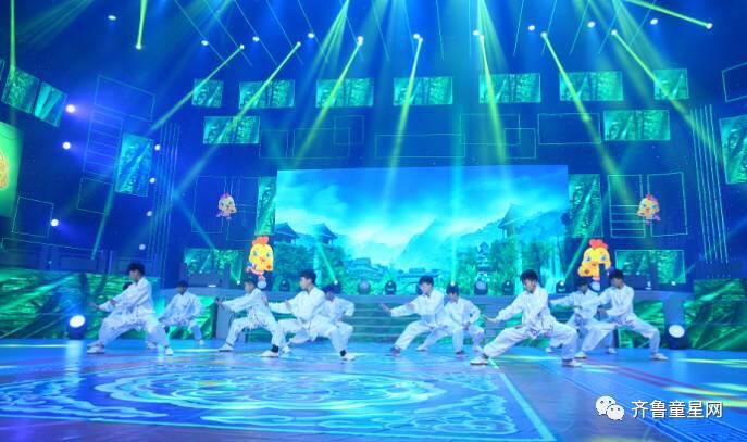 “天鸿万象新天杯”快乐17来小年夜晚会圆满落幕(图6)