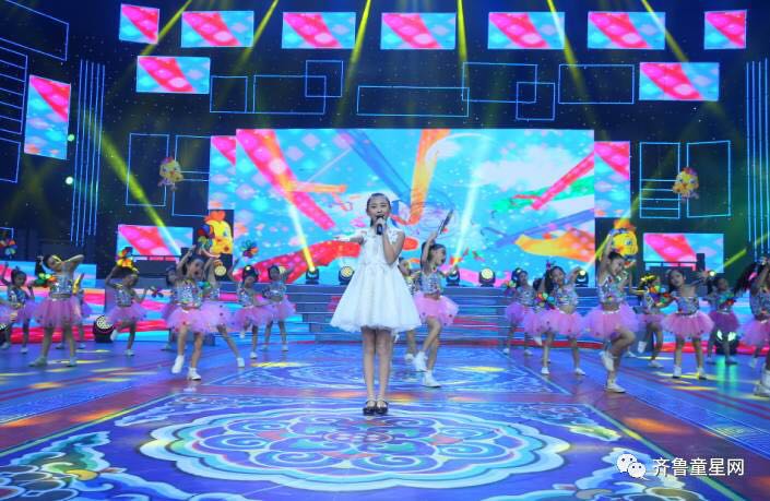 “天鸿万象新天杯”快乐17来小年夜晚会圆满落幕(图30)