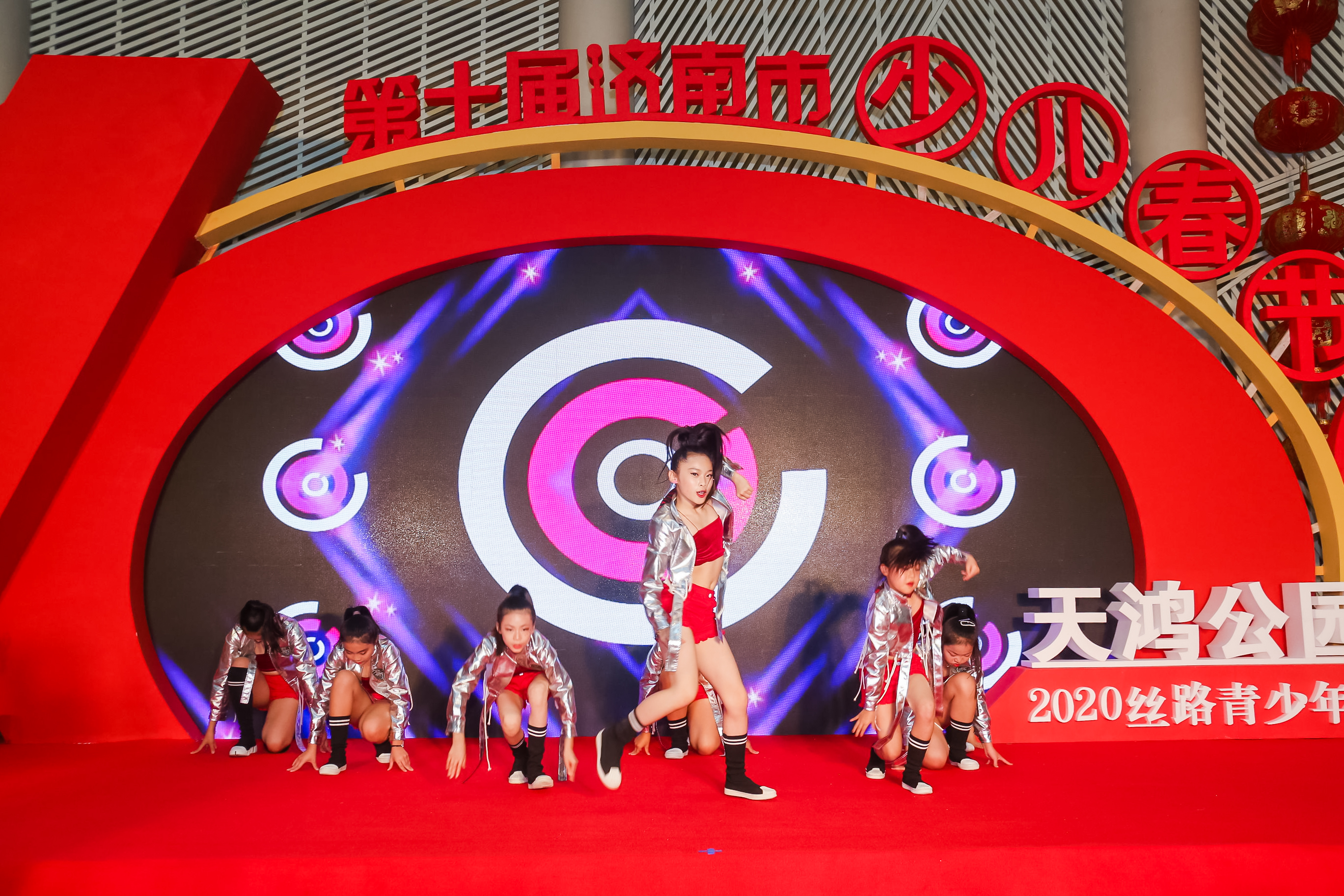 春晚十年,非你莫“鼠”|2020少儿春晚报名开始啦(图4) 春晚十年,非你莫“鼠”|2020少儿春晚报名开始啦(图4)
