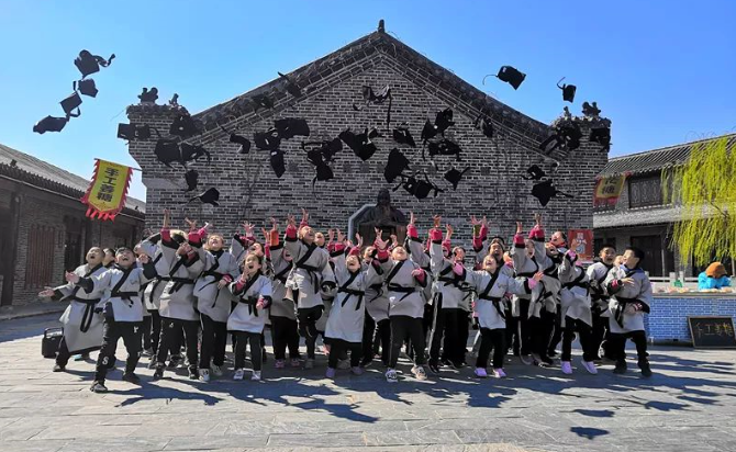 孩子蜕变夏令营,近百种体验项目,住醉美民宿(图36) 孩子蜕变夏令营,近百种体验项目,住醉美民宿(图36)