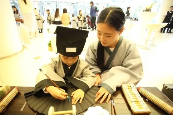 孩子蜕变夏令营,近百种体验项目,住醉美民宿(图39) 孩子蜕变夏令营,近百种体验项目,住醉美民宿(图39)