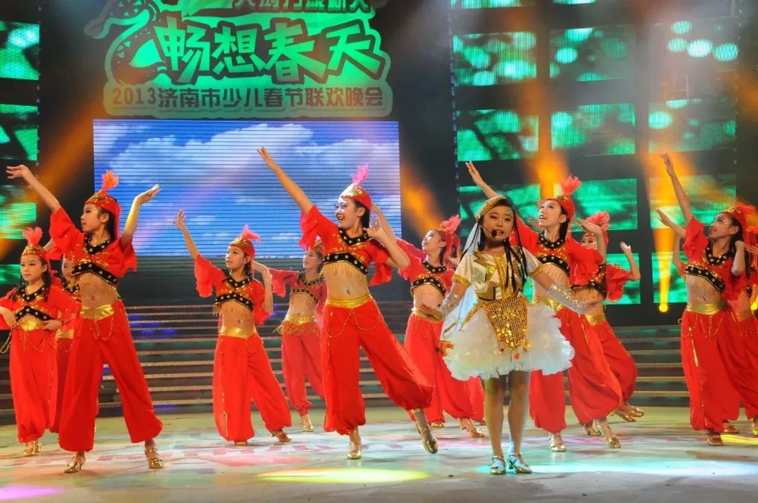 给孩子的礼物|2021年济南市少儿春晚报名开始了!(图7) 给孩子的礼物|2021年济南市少儿春晚报名开始了!(图7)