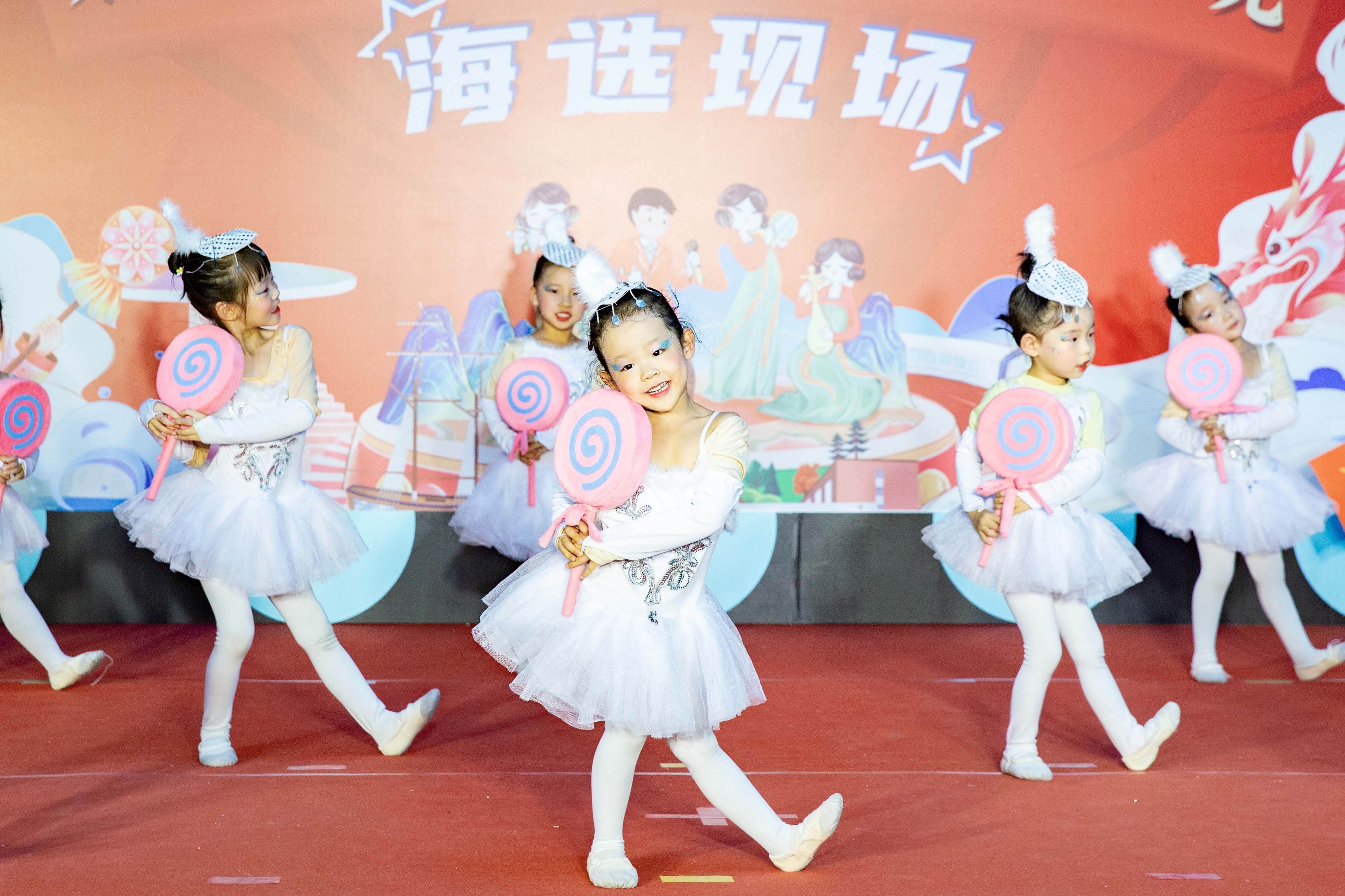 惊艳四座！这个冬天一定得带孩子来一次！(图24)
