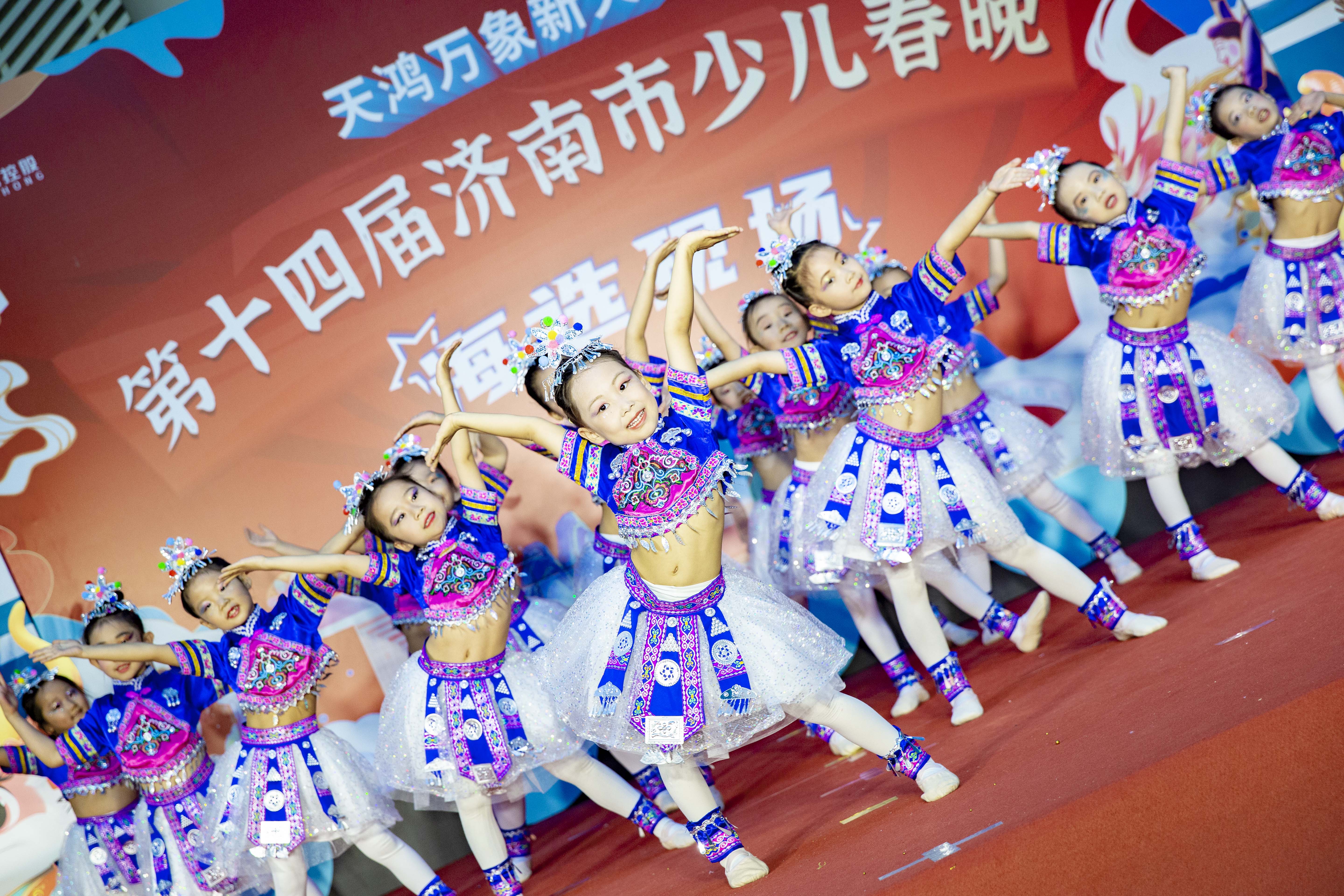 舞动的童年,绽放的梦想!快来加入这场视觉和听觉盛宴吧!(图20) 舞动的童年,绽放的梦想!快来加入这场视觉和听觉盛宴吧!(图20)